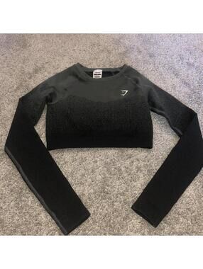 Gymshark Women's Black Crop-top